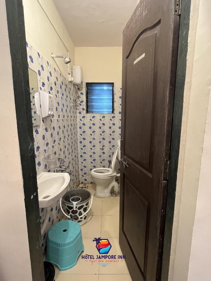 Hotel Jampore Inn Daman Eksteriør billede